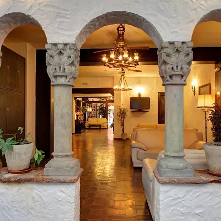 Hotel El Cid *